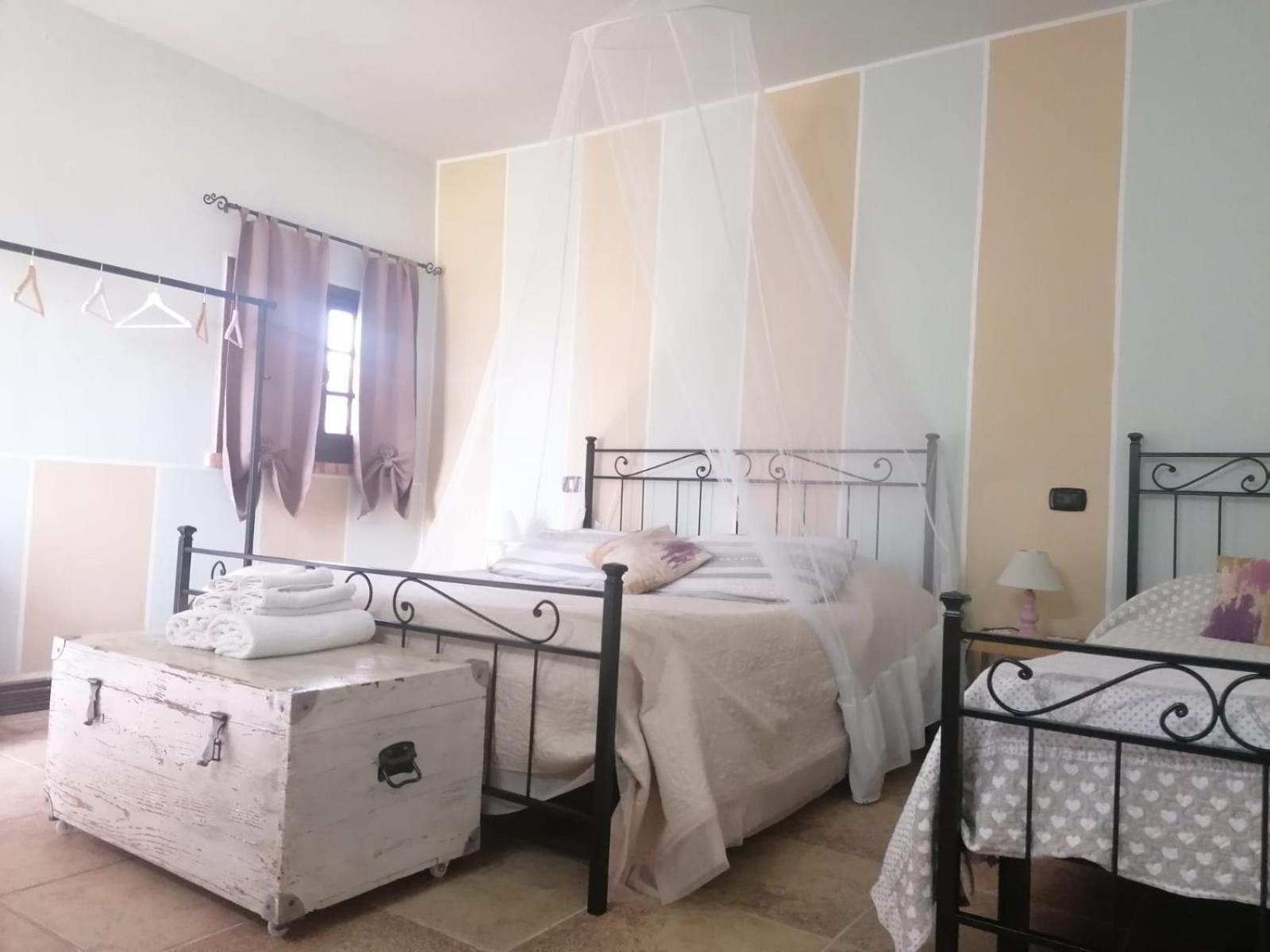 Bed and Breakfast Casale Cavatella Сермонета Экстерьер фото