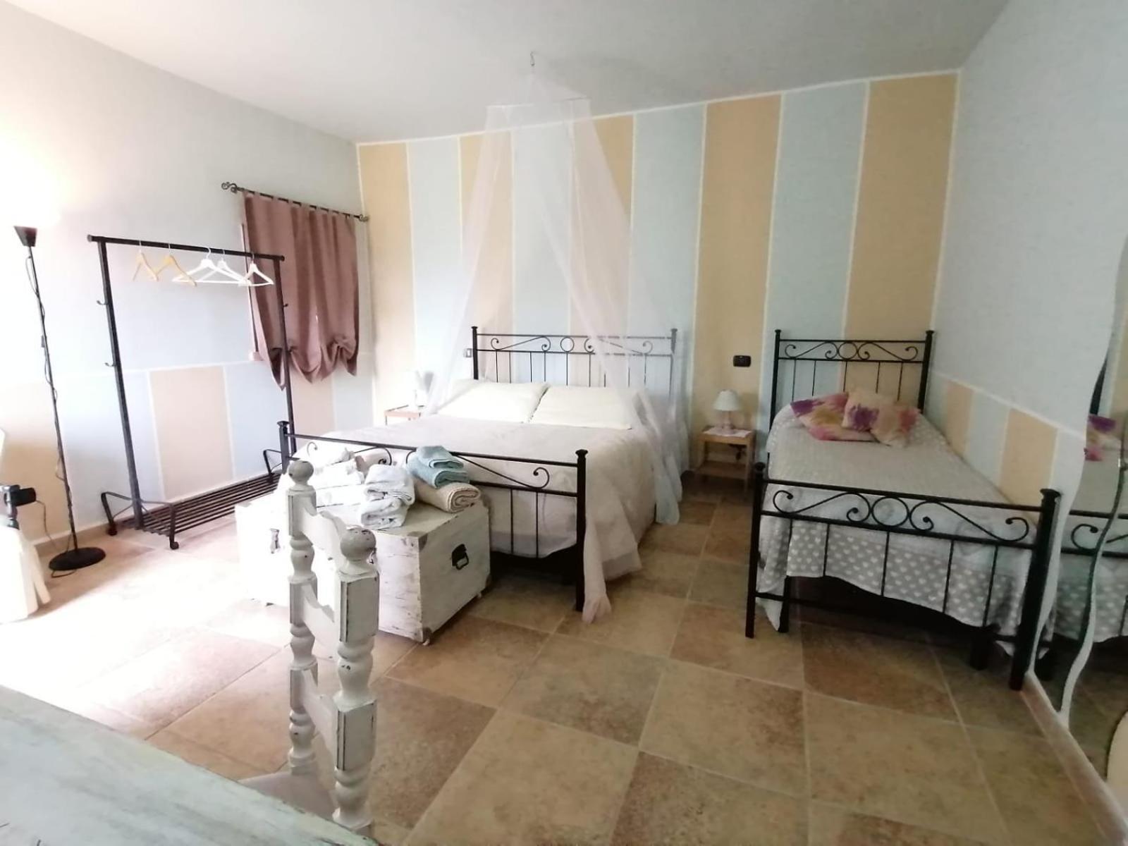 Bed and Breakfast Casale Cavatella Сермонета Экстерьер фото